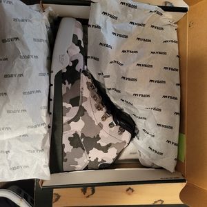 Mobb deep rare Supras